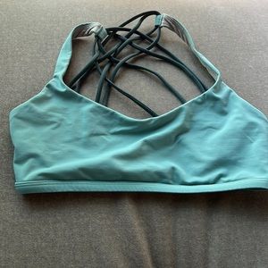 Lululemon sports bra, size 6